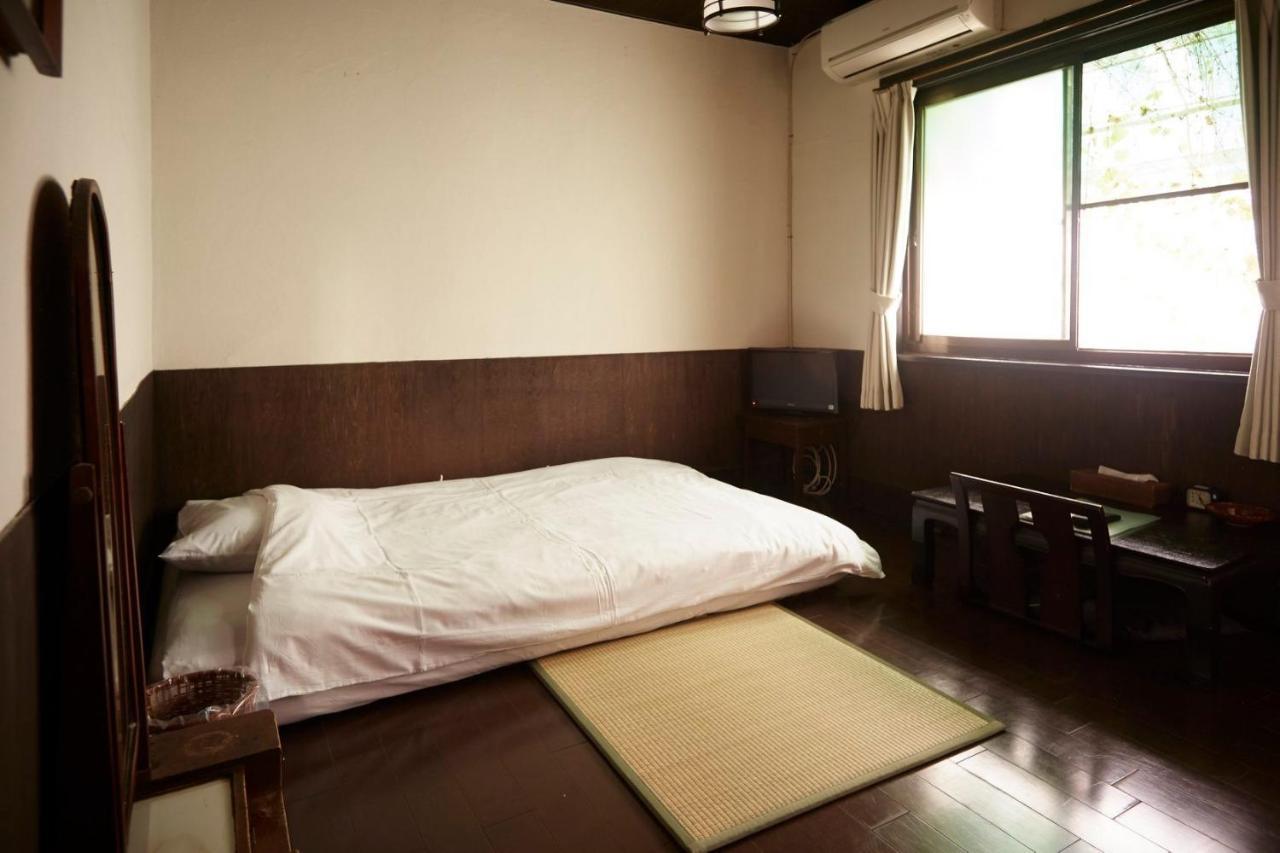 Takeyaso Ryokan Амагасакі Екстер'єр фото